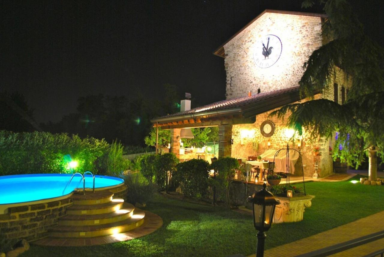 Couette-café Gallo Delle Pille
